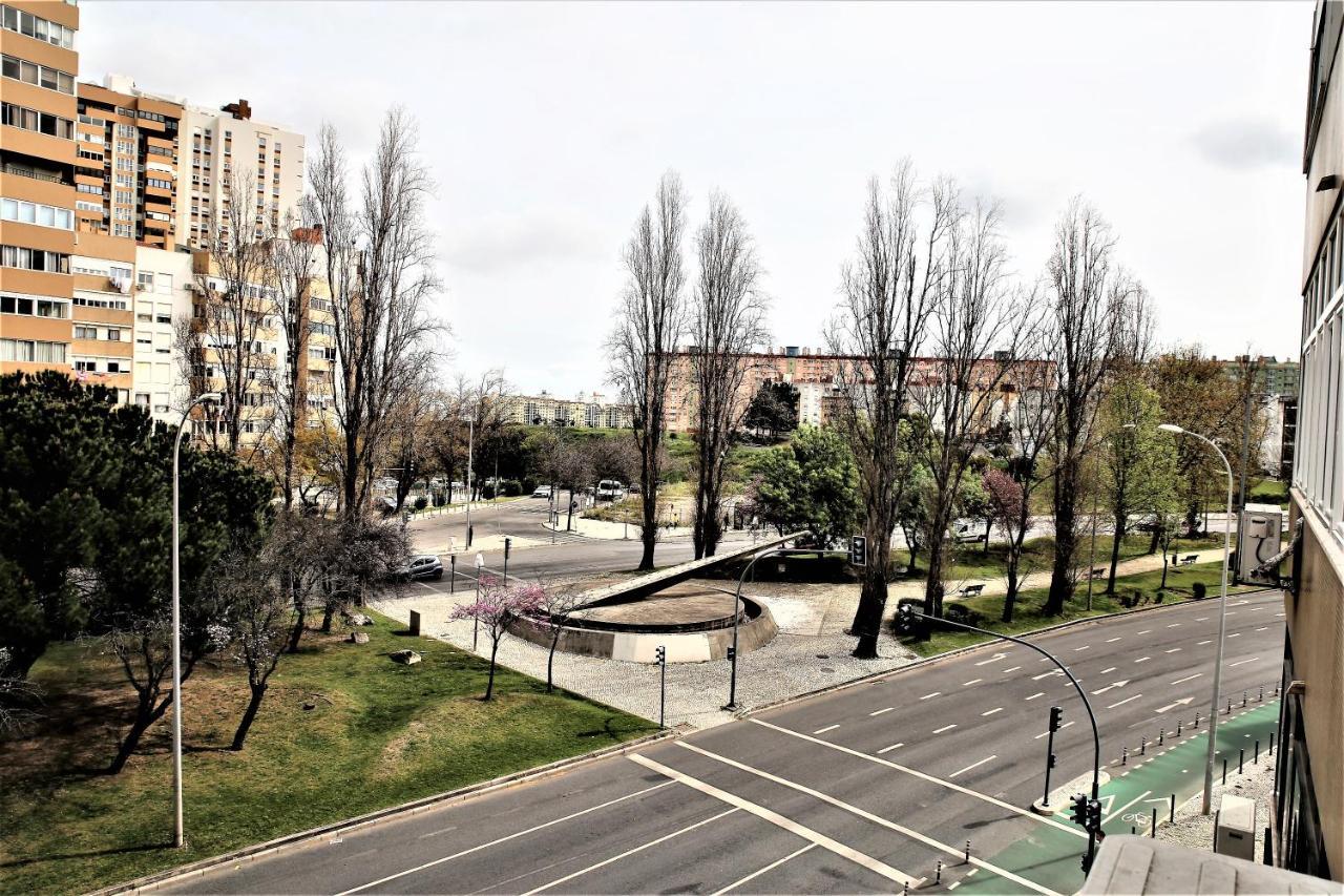 Supreme Areeiro Apartment ลิสบอน ภายนอก รูปภาพ
